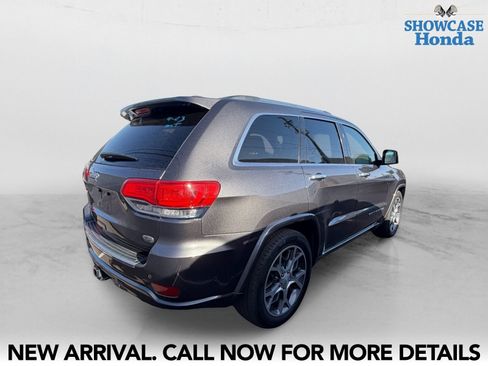 Used 2019 Jeep Grand Cherokee Overland AWD/4WD image 5