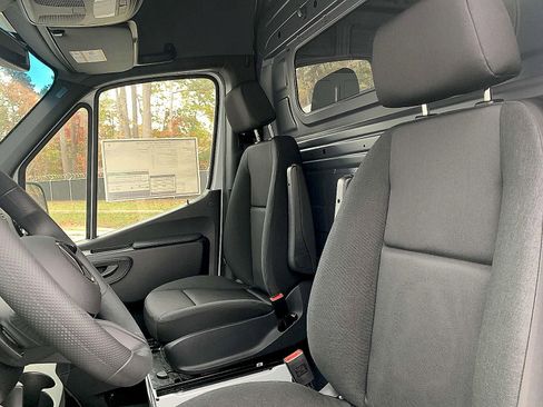 New 2025 Mercedes-Benz Sprinter 3500 image 12