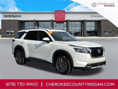 Certified 2025 Nissan Pathfinder SL w/ SL Premium Package
