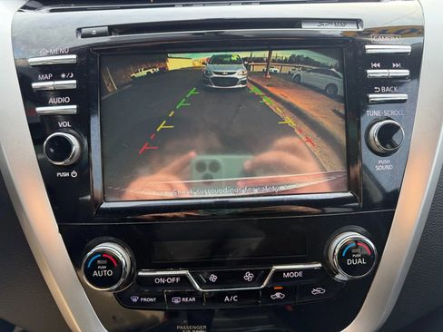 Used 2015 Nissan Murano SV w/ Cargo Package image 24