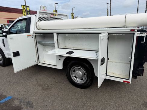 Used 2019 Ford F250 XL image 10