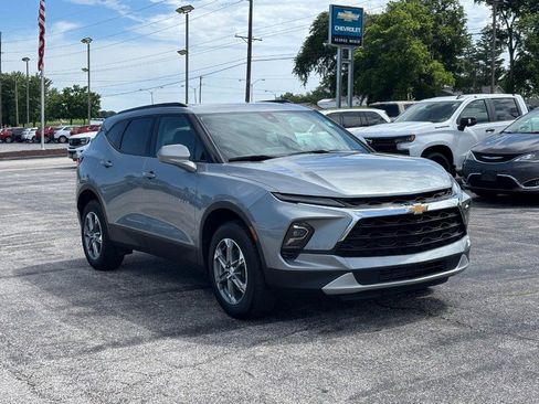 Used 2024 Chevrolet Blazer LT w/ Convenience Package FWD image 7