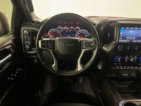 Certified 2021 Chevrolet Silverado 1500 LT Trail Boss w/ Convenience Package II AWD/4WD image 18