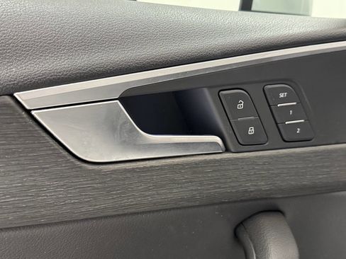 Used 2017 Audi A4 2.0T Premium w/ Audi MMI Navigation Plus image 40