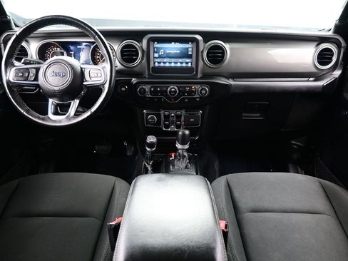 Used 2021 Jeep Wrangler Unlimited Sahara w/ Cold Weather Group AWD/4WD image 18