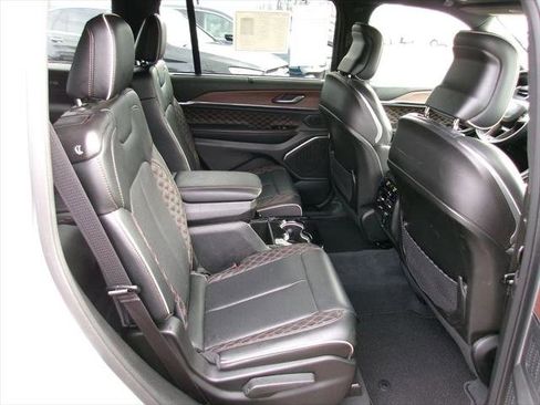 Certified 2023 Jeep Grand Cherokee L Summit w/ Luxury Tech Group V AWD/4WD image 12