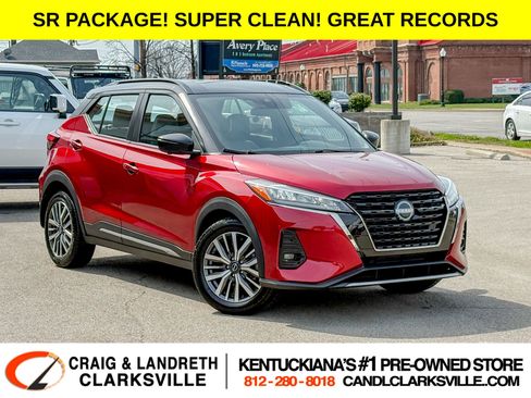 Used 2023 Nissan Kicks SR w/ SR Premium Package FWD image 1