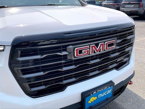 Used 2024 GMC Acadia AT4 AWD/4WD image 31