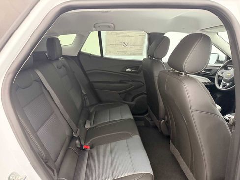 New 2026 Chevrolet Trax LT w/ Driver Confidence Package image 20