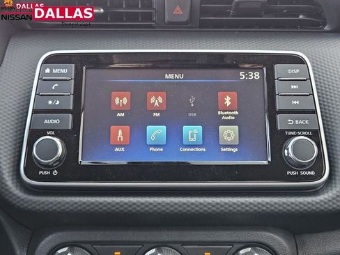 New 2025 Nissan Kicks Play S image 14