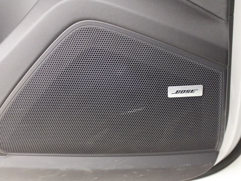 Certified 2025 Porsche Cayenne image 23