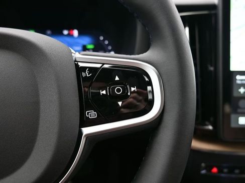 New 2026 Volvo XC60 T8 Plus w/ Protection Package Premier image 25