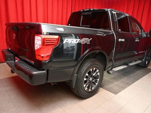 Used 2019 Nissan Titan PRO-4X w/ Pro-4x Convenience Package image 7