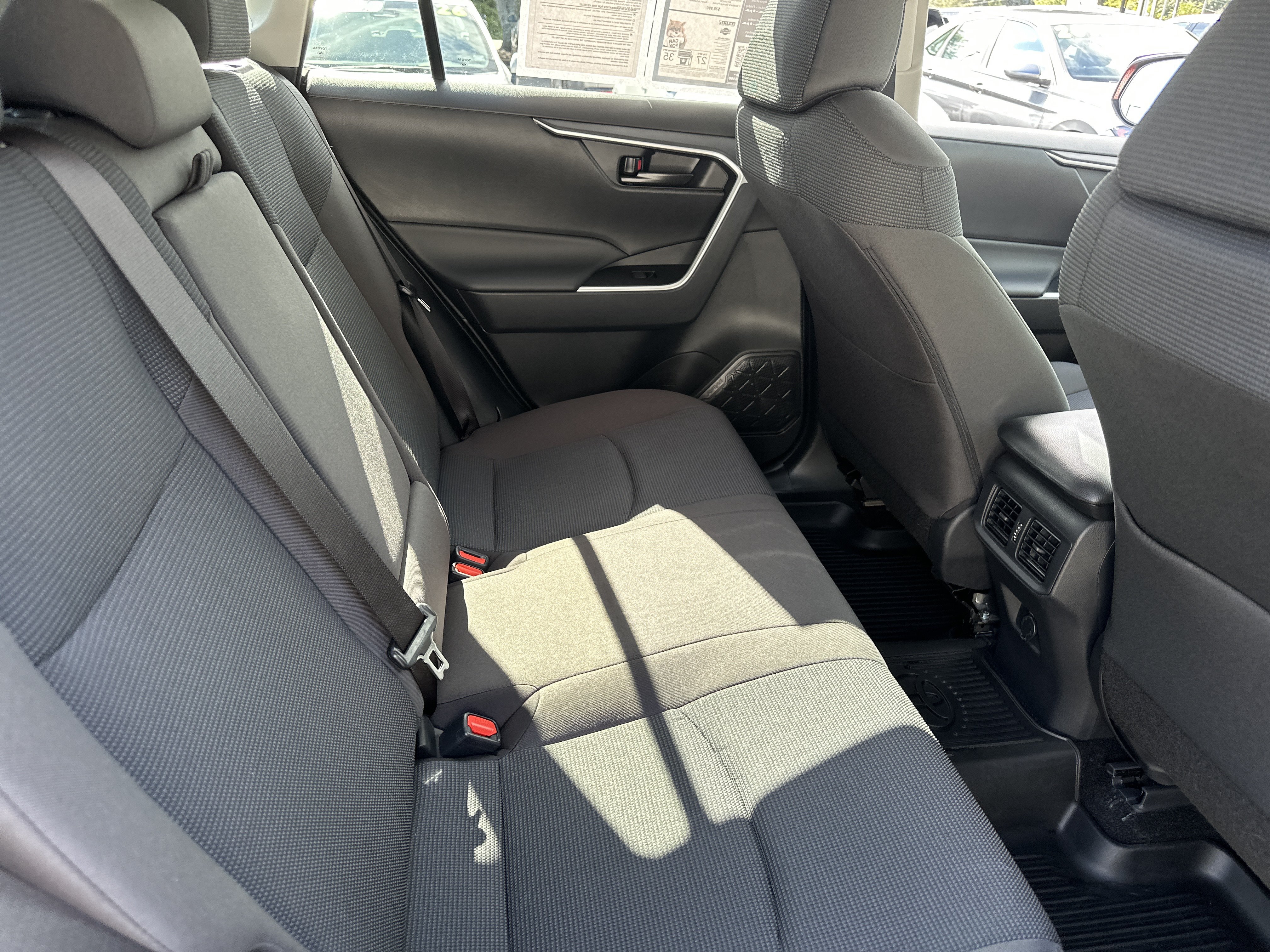 Used 2025 Toyota RAV4 LE FWD image 14