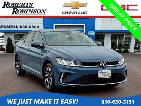 Used 2025 Volkswagen Jetta S FWD image 1
