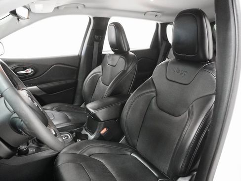 Used 2021 Jeep Cherokee Latitude Lux image 11