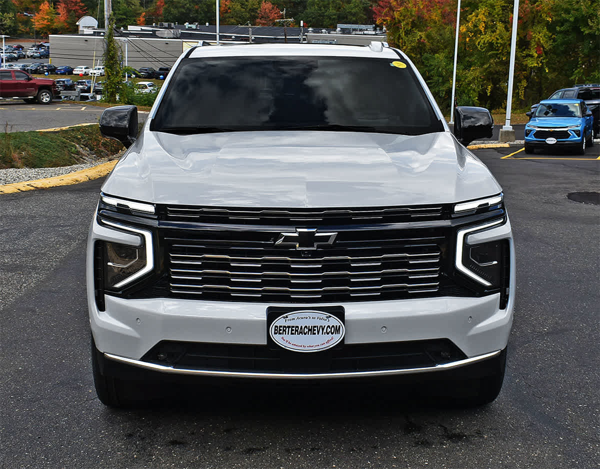 New 2027 Chevrolet Suburban High Country w/ Sun And Tow Package AWD/4WD image 5