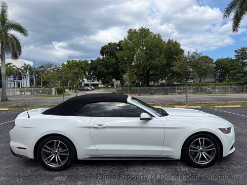 Used 2017 Ford Mustang Premium RWD image 32