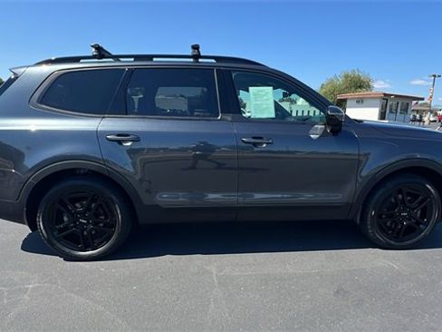 Used 2024 Kia Telluride SX Prestige X-Line image 3