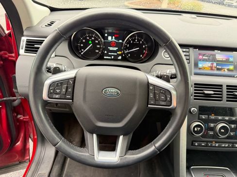 Used 2019 Land Rover Discovery Sport HSE AWD/4WD image 14