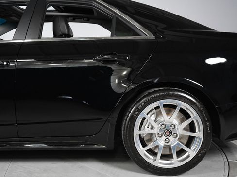 Used 2010 Cadillac CTS V w/ Wood Trim Package RWD image 10