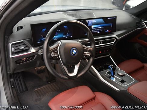 Used 2023 BMW i4 eDrive35 w/ Premium Package RWD image 15