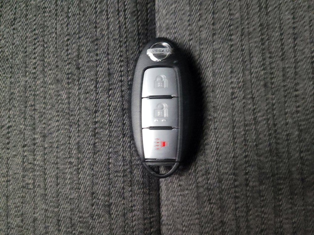 Used 2021 Nissan Rogue S FWD image 32