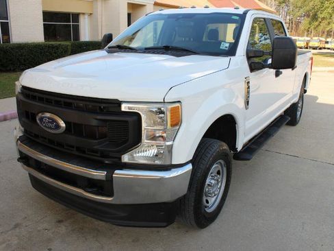 Used 2021 Ford F250 XL w/ Power Equipment Group image 8