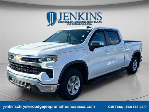 Used 2023 Chevrolet Silverado 1500 LT image 1
