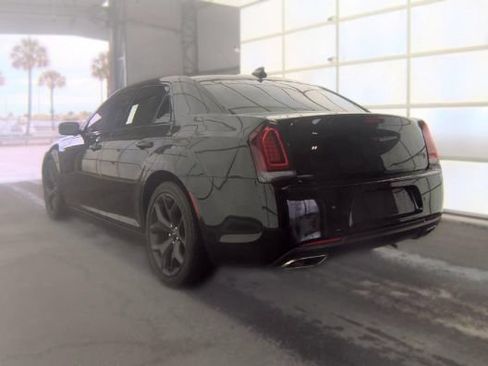 Used 2021 Chrysler 300 S RWD image 2