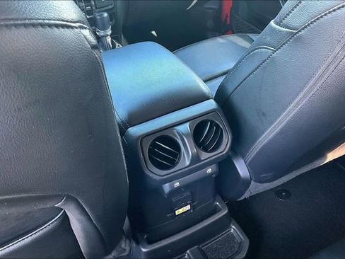 Used 2021 Jeep Wrangler Unlimited Sahara 4xe image 24