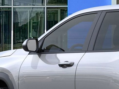 New 2026 Chevrolet Equinox LT image 36