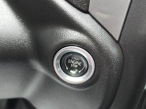 Used 2022 Chevrolet Silverado 1500 Custom image 14