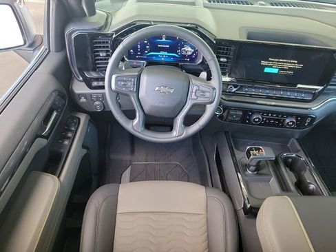 New 2026 Chevrolet Silverado 1500 ZR2 AWD/4WD image 7