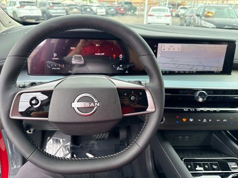 New 2025 Nissan Murano SL AWD/4WD image 14