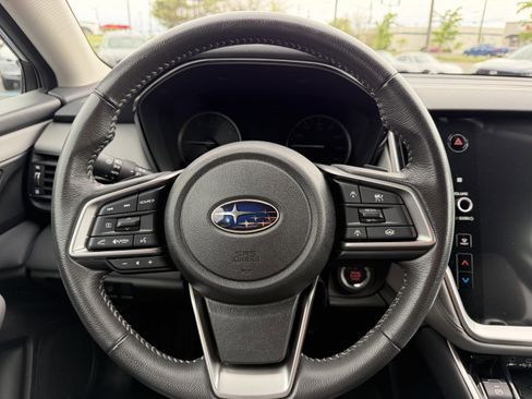 Used 2023 Subaru Outback Premium AWD/4WD image 13