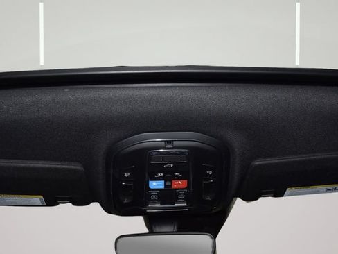 Used 2024 Jeep Grand Cherokee Altitude AWD/4WD image 31