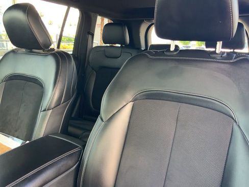Certified 2023 Jeep Grand Cherokee Altitude RWD image 16