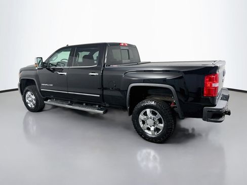 Certified 2018 GMC Sierra 3500 Denali w/ Duramax Plus Package AWD/4WD image 5