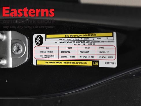 Used 2020 Chrysler Pacifica Touring-L FWD image 37