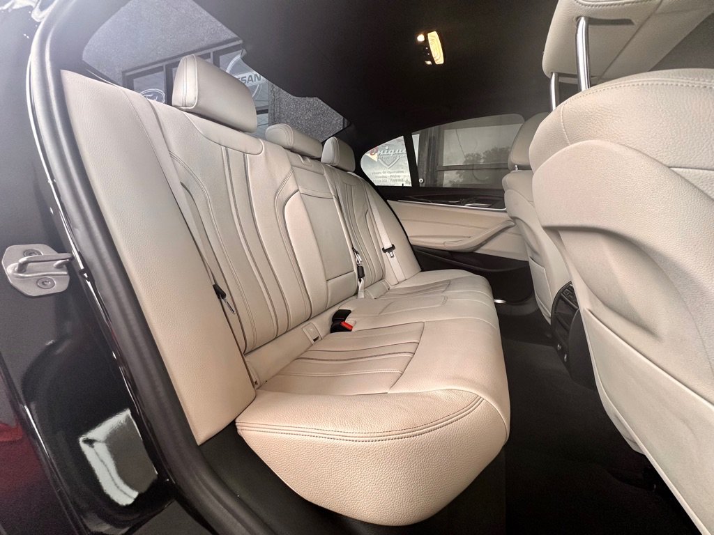 Used 2017 BMW 540i RWD image 23