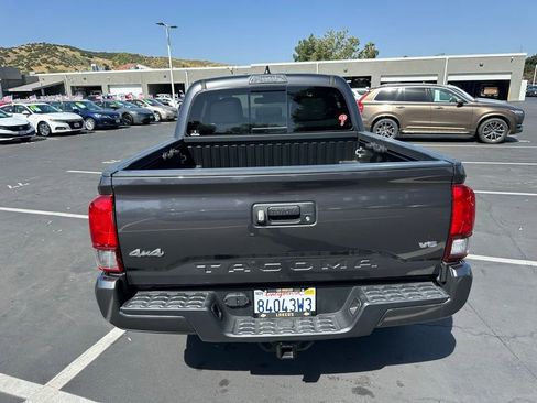 Used 2023 Toyota Tacoma SR5 w/ Technology Package image 3
