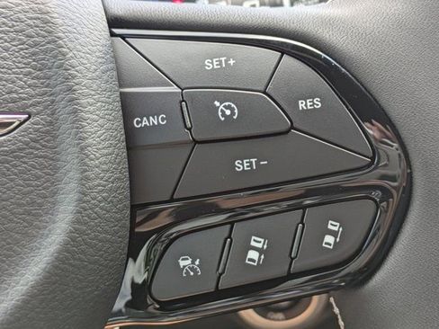 New 2026 Chrysler Pacifica Limited w/ S Appearance Package image 29