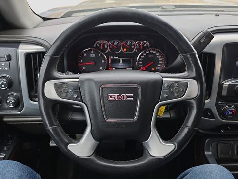 Used 2016 GMC Sierra 1500 SLT w/ SLT Preferred Package image 9