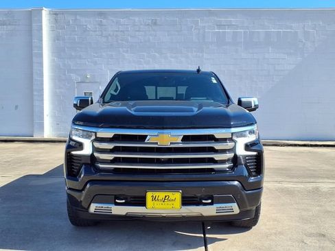 Used 2023 Chevrolet Silverado 1500 High Country w/ Technology Package AWD/4WD image 18