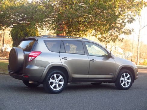 Used 2011 Toyota RAV4 Limited image 4
