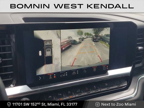 Used 2024 Chevrolet Silverado 1500 High Country image 24