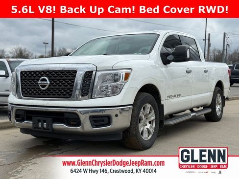 Used 2018 Nissan Titan SV w/ SV Convenience Package image 1