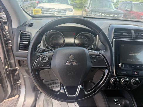 Used 2020 Mitsubishi Outlander Sport SE AWD/4WD image 8