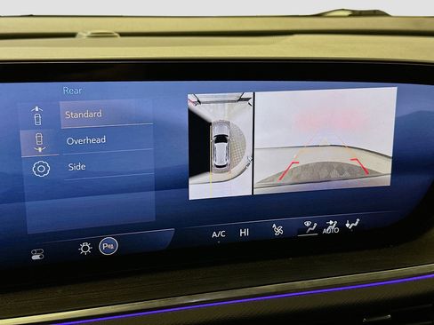 Used 2025 Buick Envision Preferred image 23